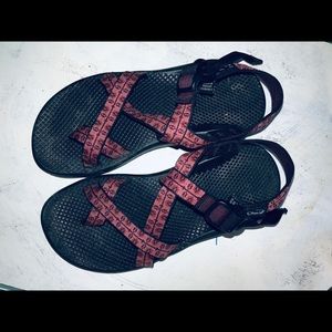CHACO SANDALS